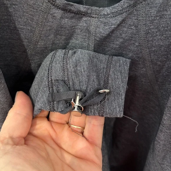 Lululemon Run: For Your Life Tank Top Heathered Charcoal Grey Built-in Bra #139 - Picture 4 of 5
